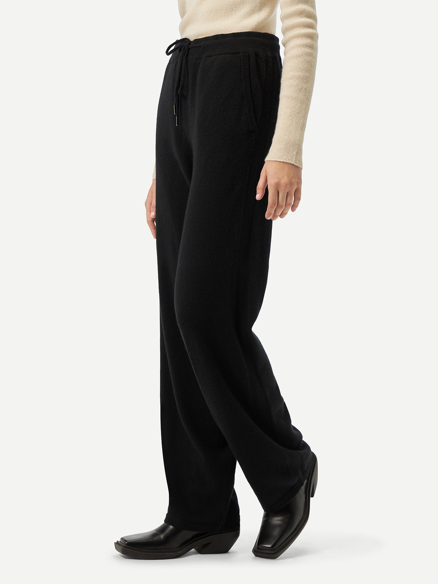 Women's Cashmere Straight Leg Jogger Black - Gobi Cashmere