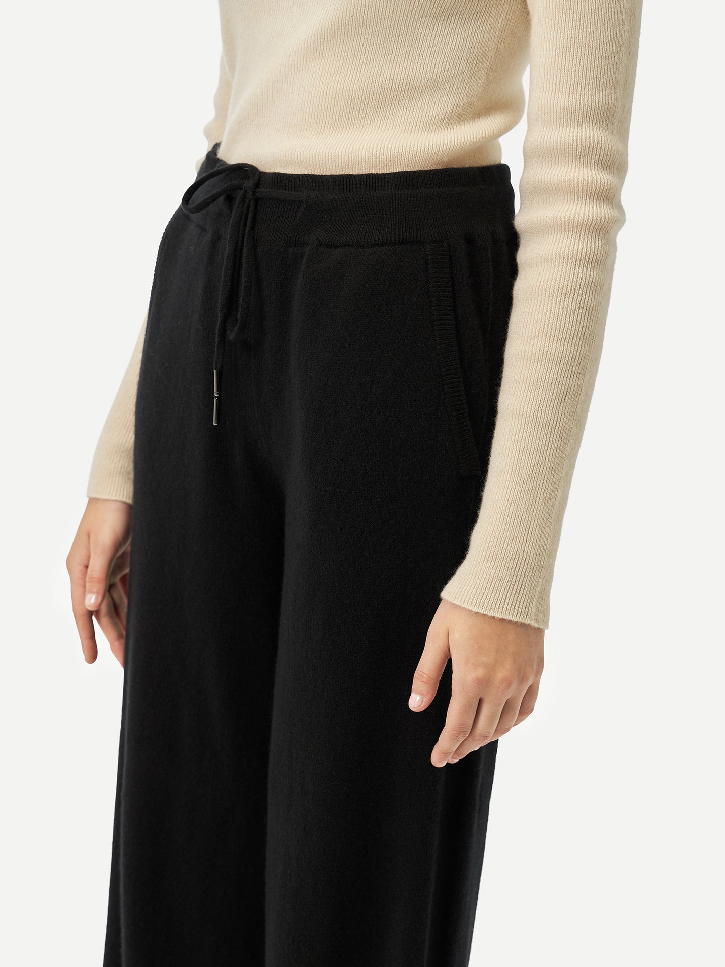 Women's Cashmere Straight Leg Jogger Black - Gobi Cashmere