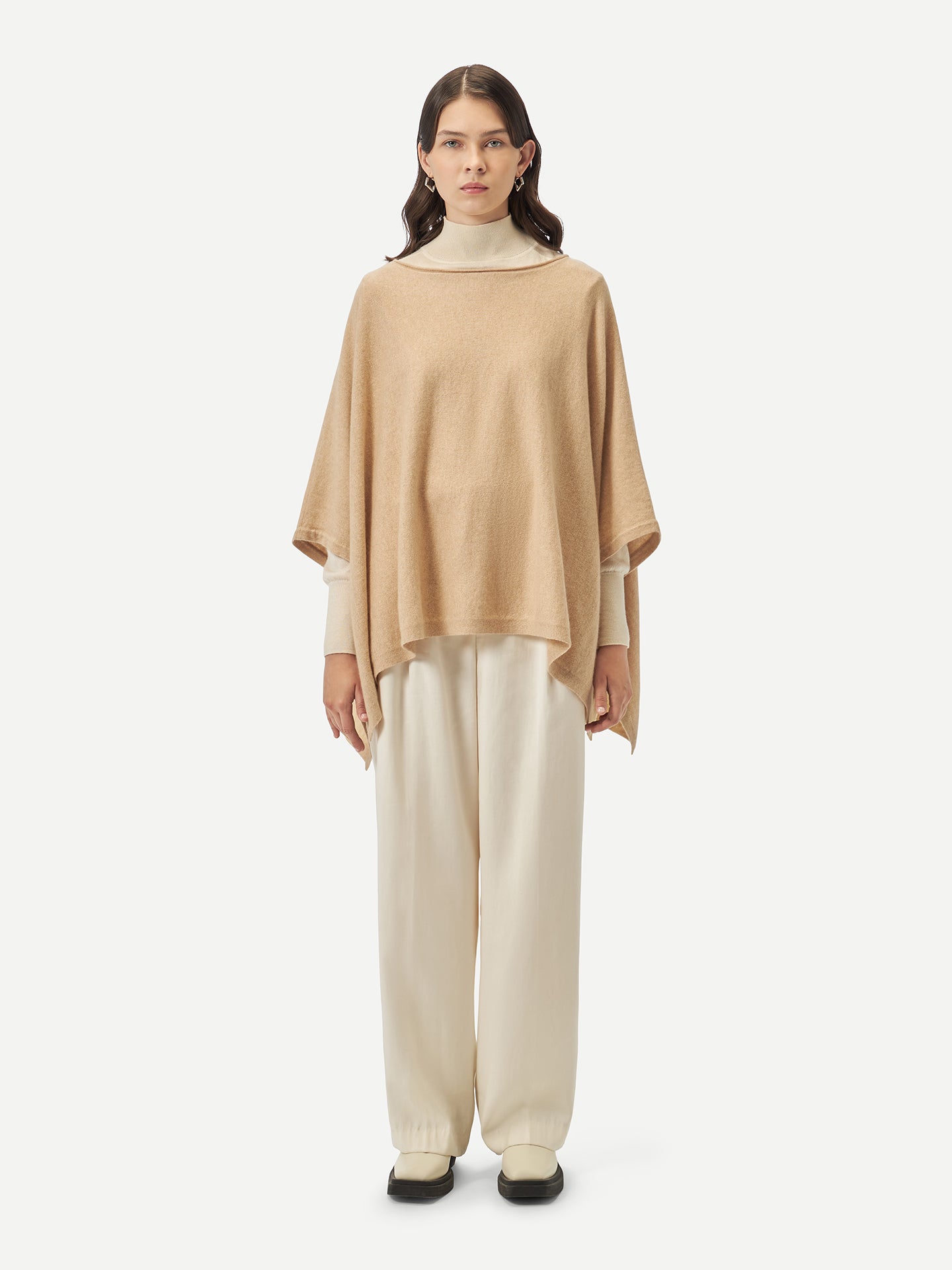 Women's Organic Colour Boat-Neck Cashmere Poncho Beige - Gobi Cashmere