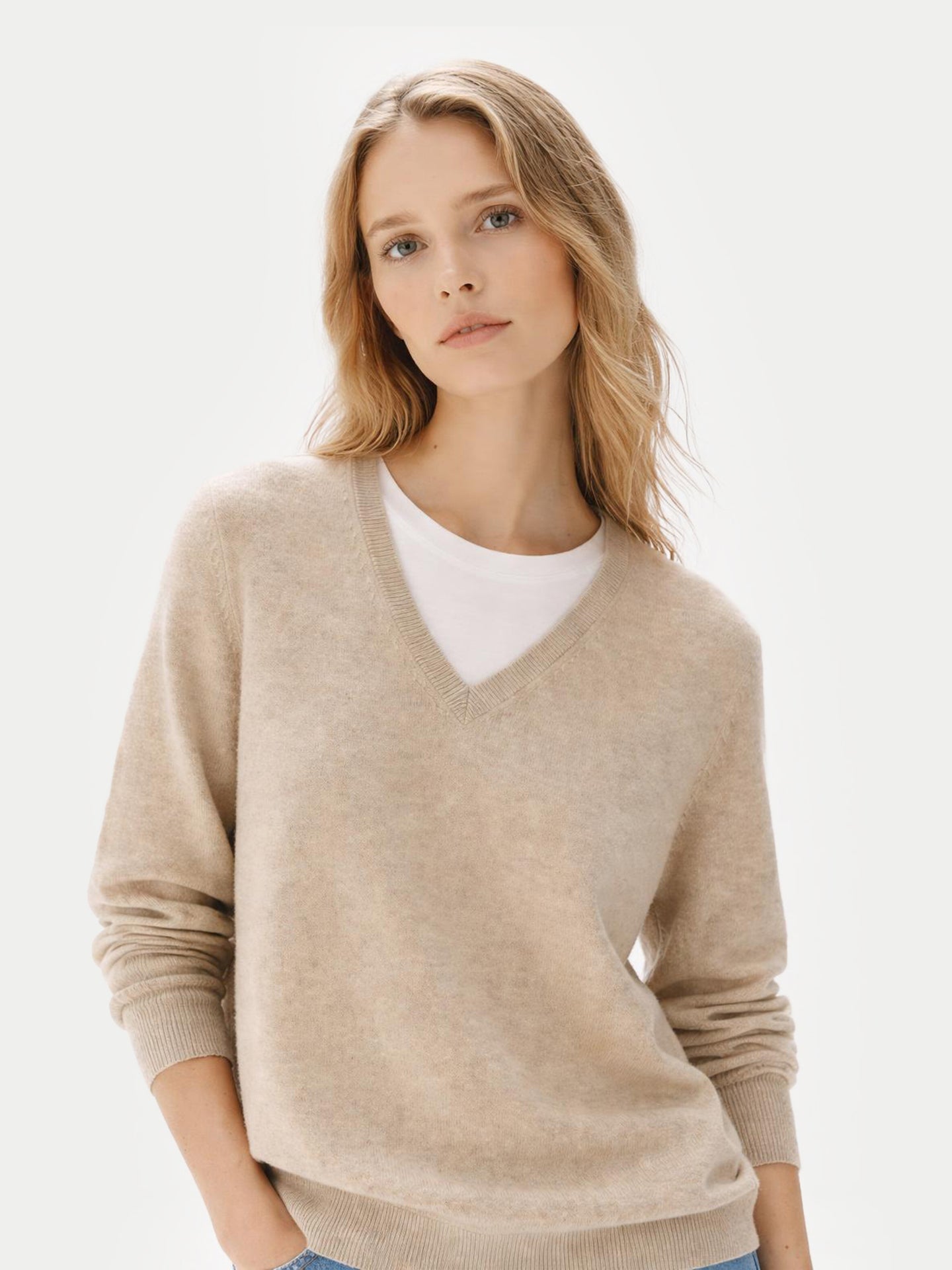 Organic Colour Cashmere Essential V-Neck Sweater Warm Grey - Gobi Cashmere