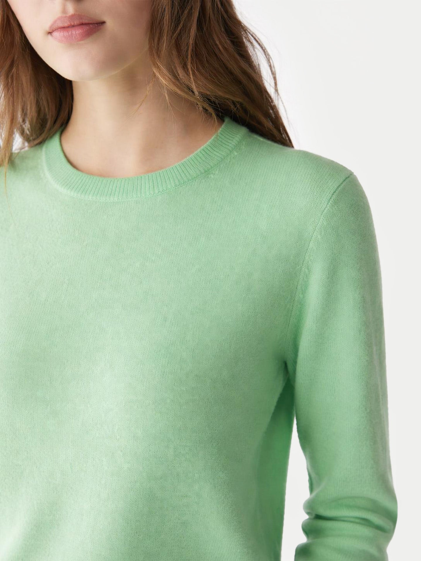 Essential Cashmere Crewneck Sweater Green Ash - Gobi Cashmere