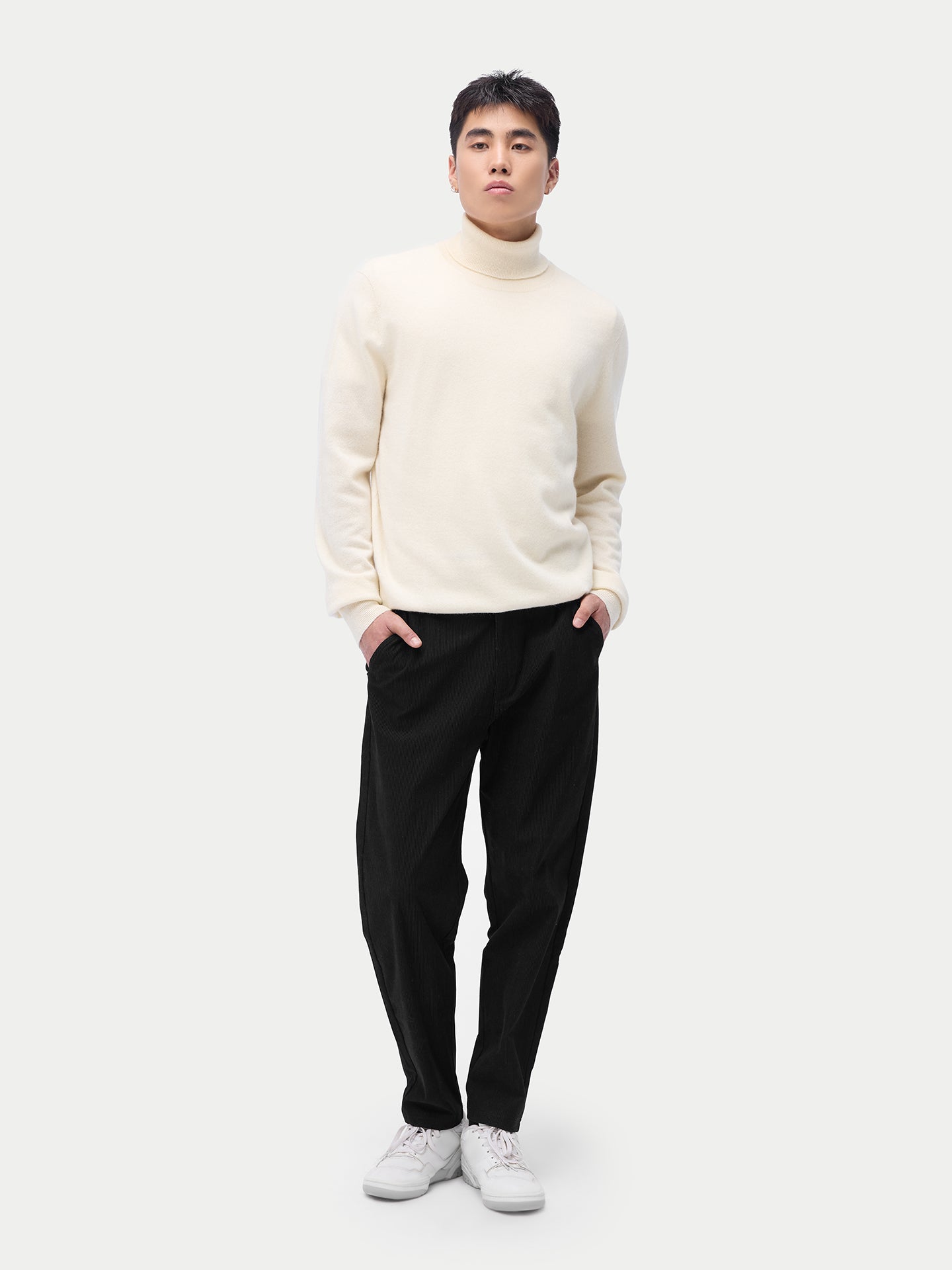 Organic Cashmere Turtleneck Sweater Essential