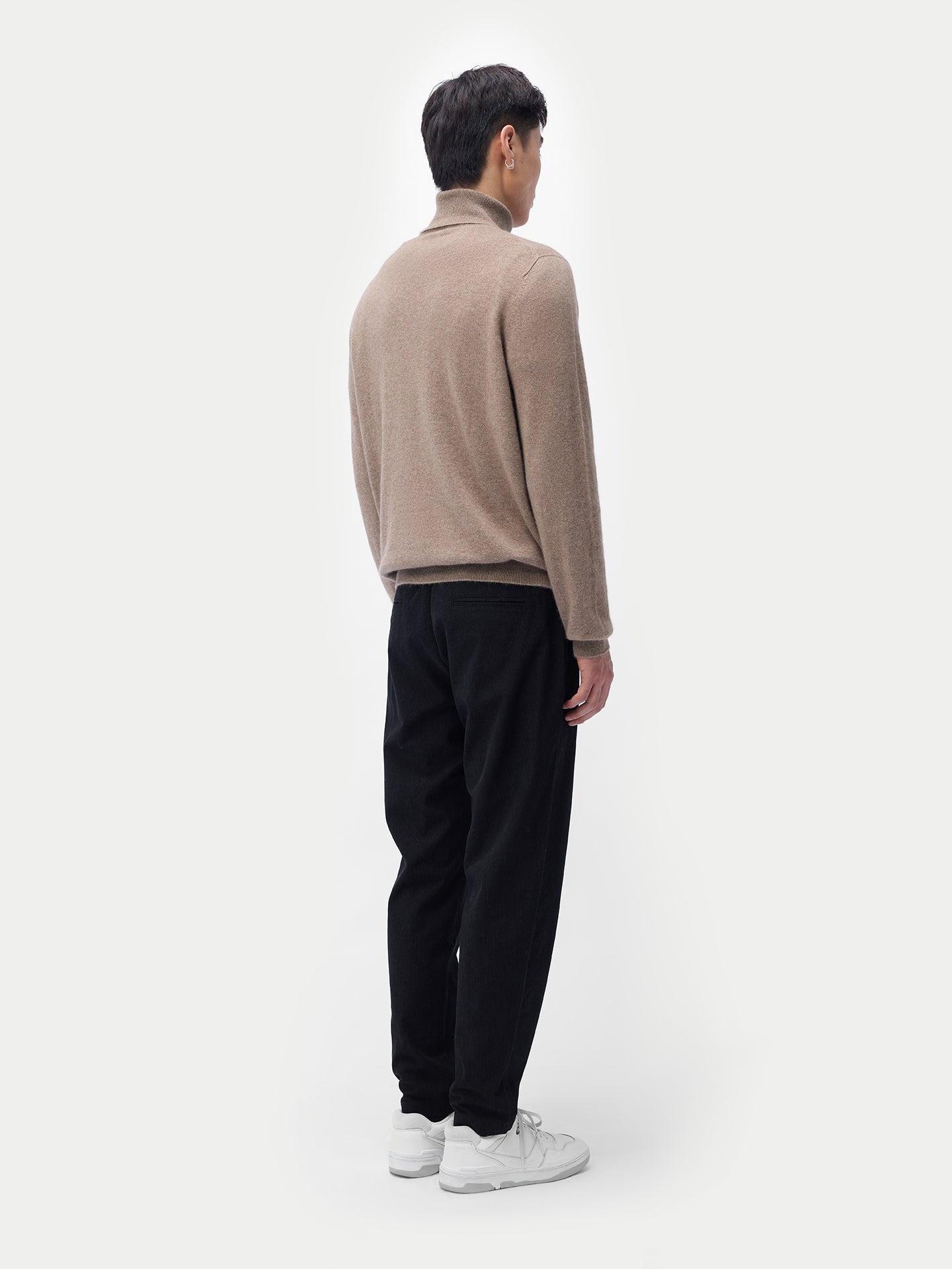 Organic Cashmere Turtleneck Sweater Essential