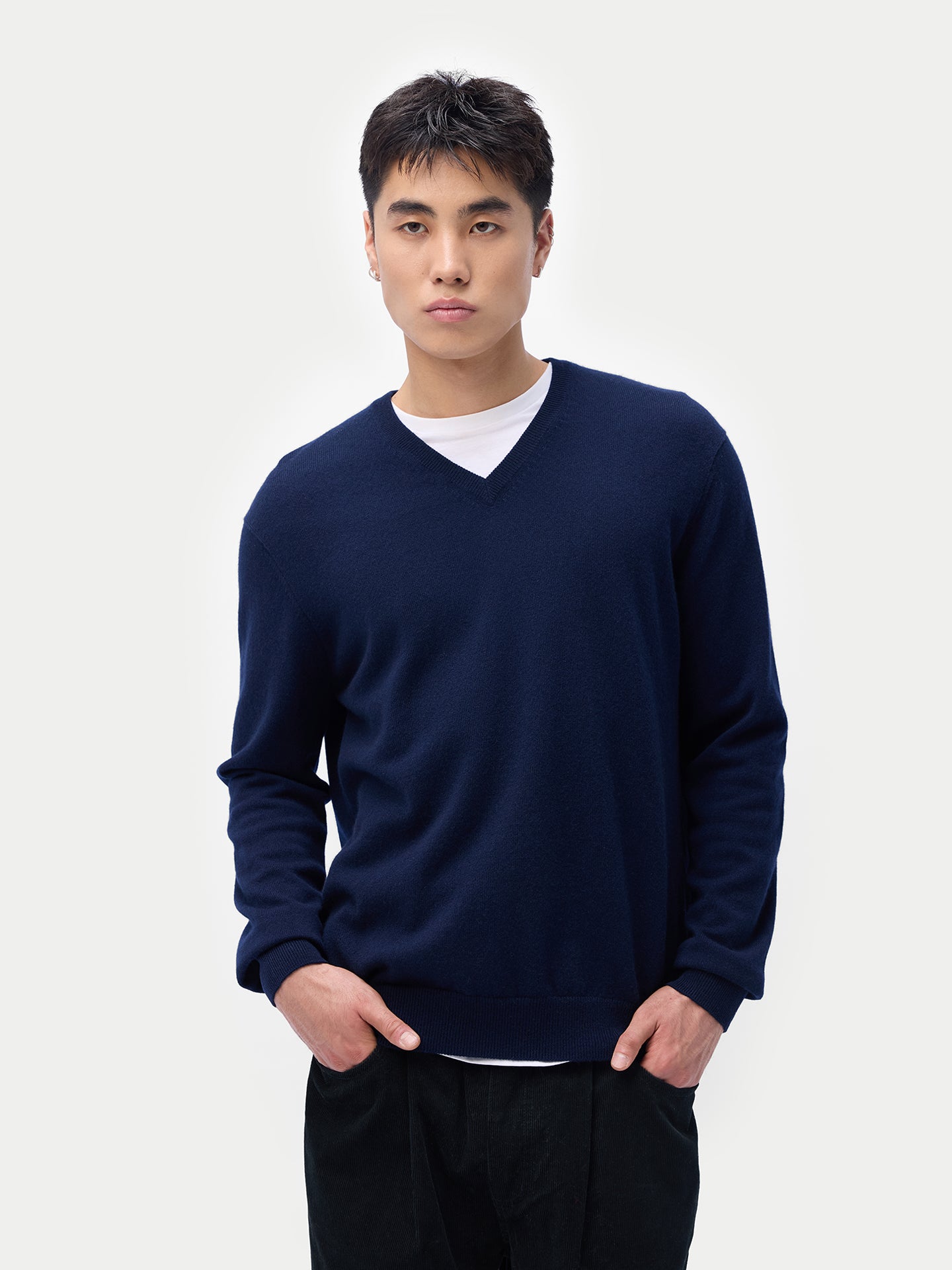 Maglione Basico Con Scollo A V In Cashmere 