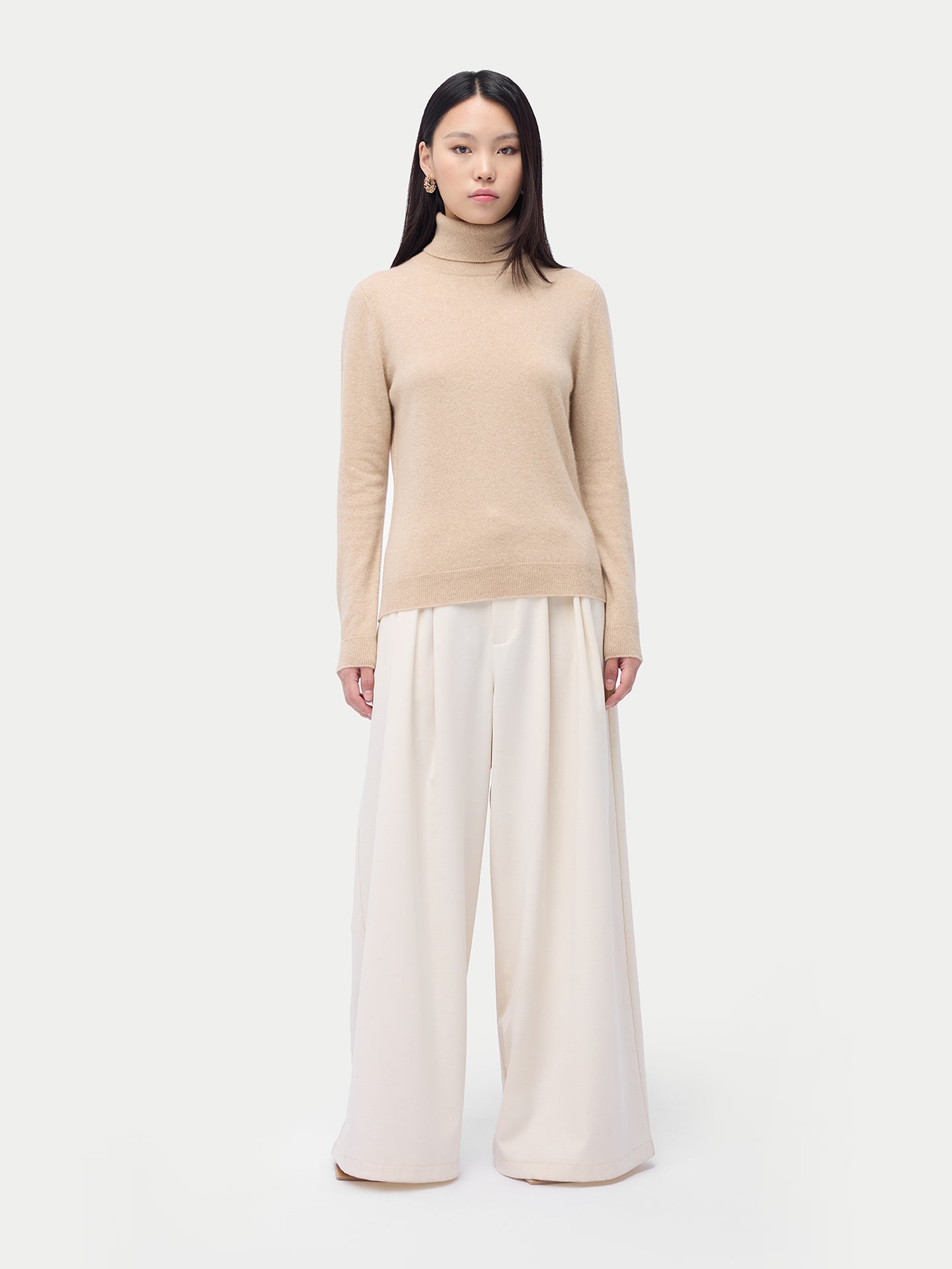 Essential Organic Cashmere Turtleneck Sweater