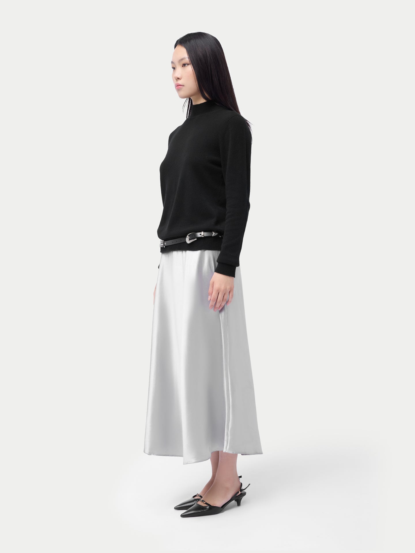 Essential Cashmere Mock Neck Sweater