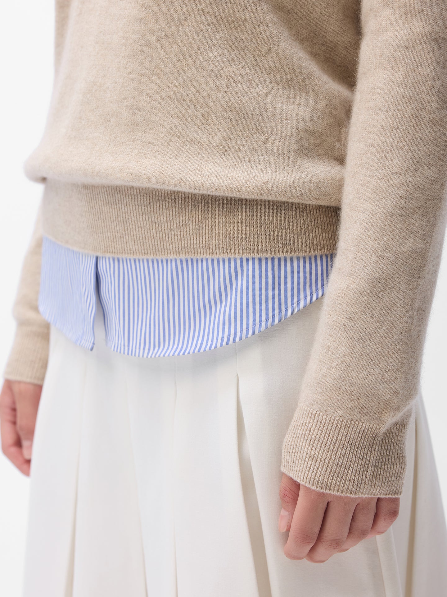 Organic Colour Essential Cashmere V-Neck Sweater