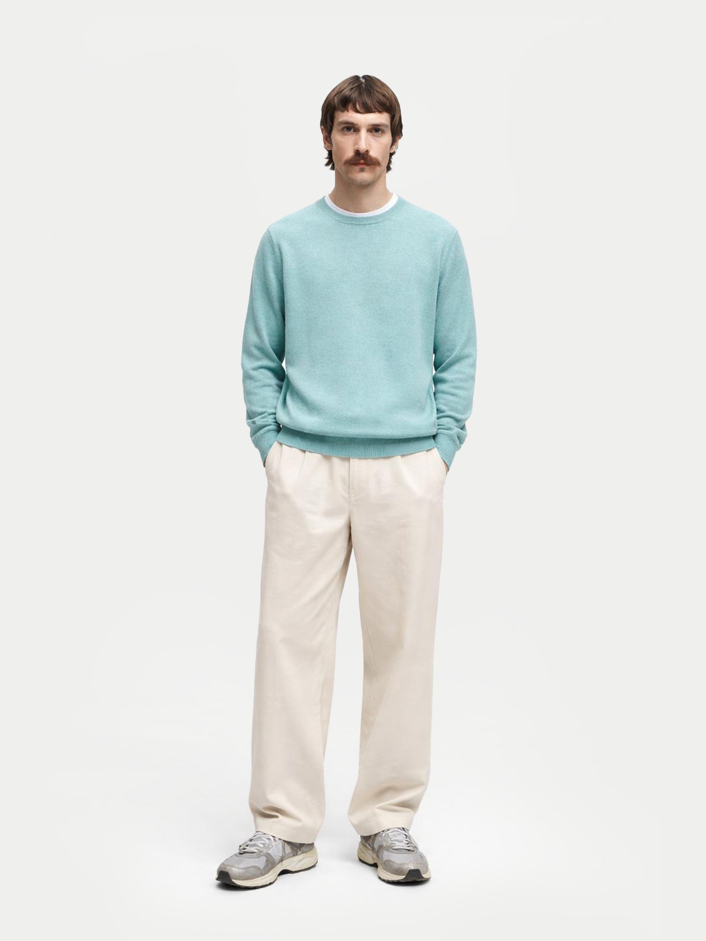 Essential Crewneck Cashmere Sweater Blue Haze - Gobi Cashmere