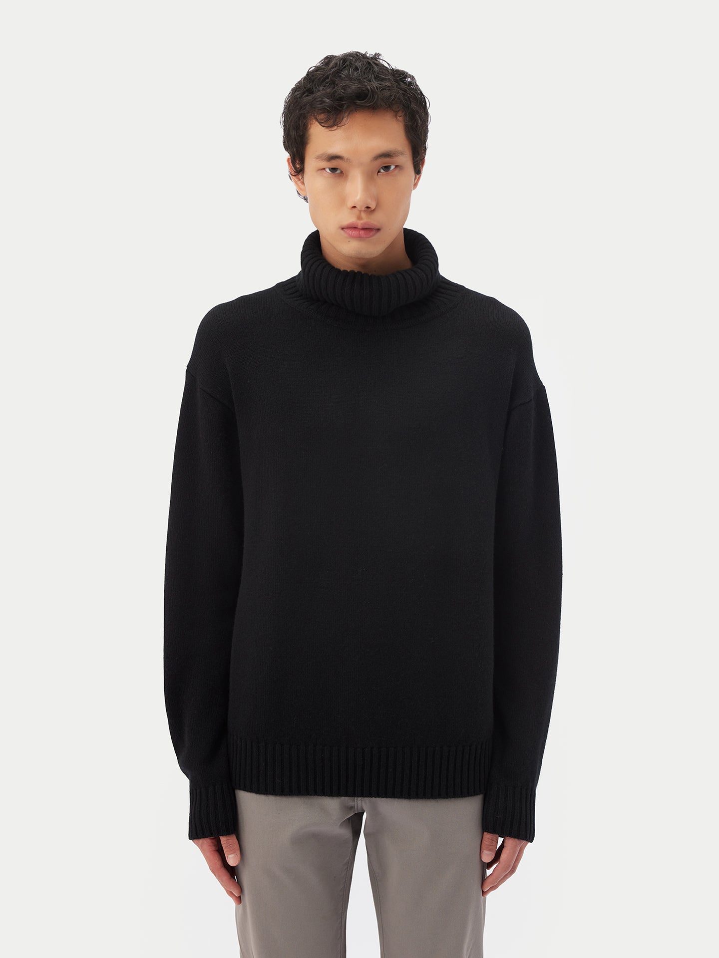 Men's Cashmere Turtleneck Black - Gobi Cashmere