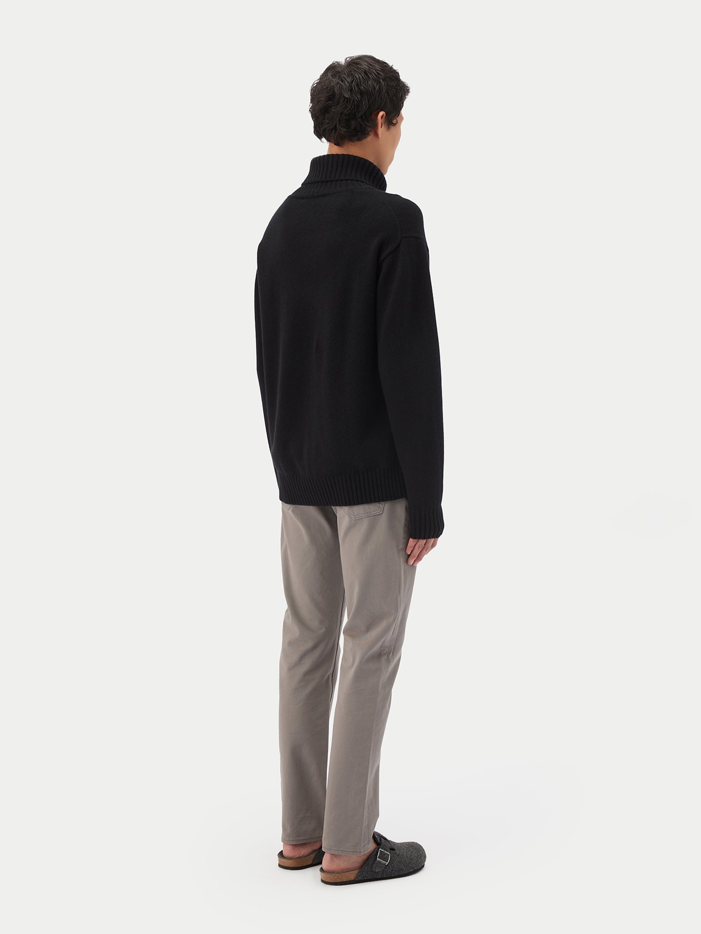 Men's Cashmere Turtleneck Black - Gobi Cashmere