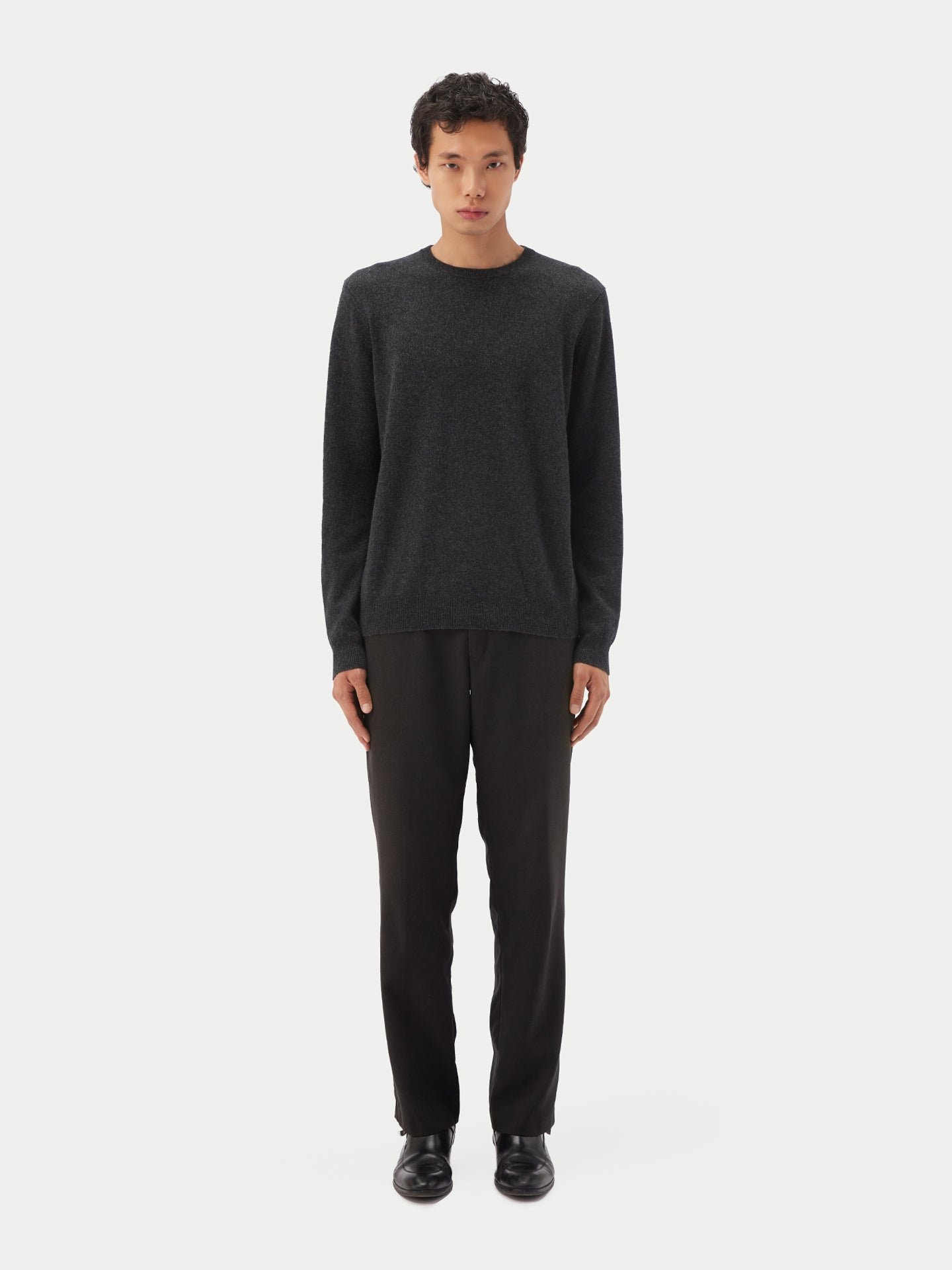 Men's Cashmere Basic Crew Neck Sweater Charcoal - Gobi Cashmere