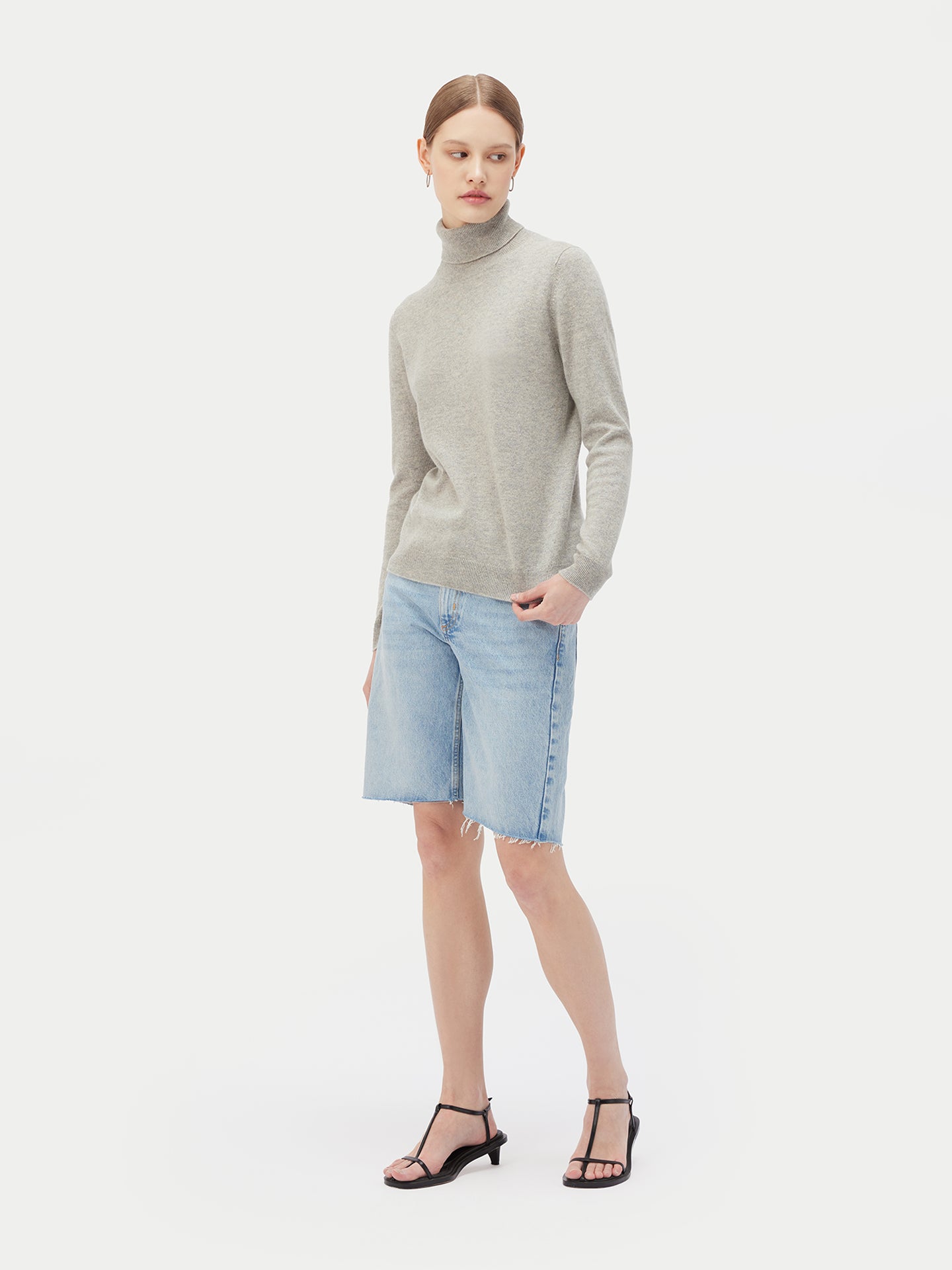 Women's Basic Turtle Neck Sweater Dawn Blue - Gobi Cashmere