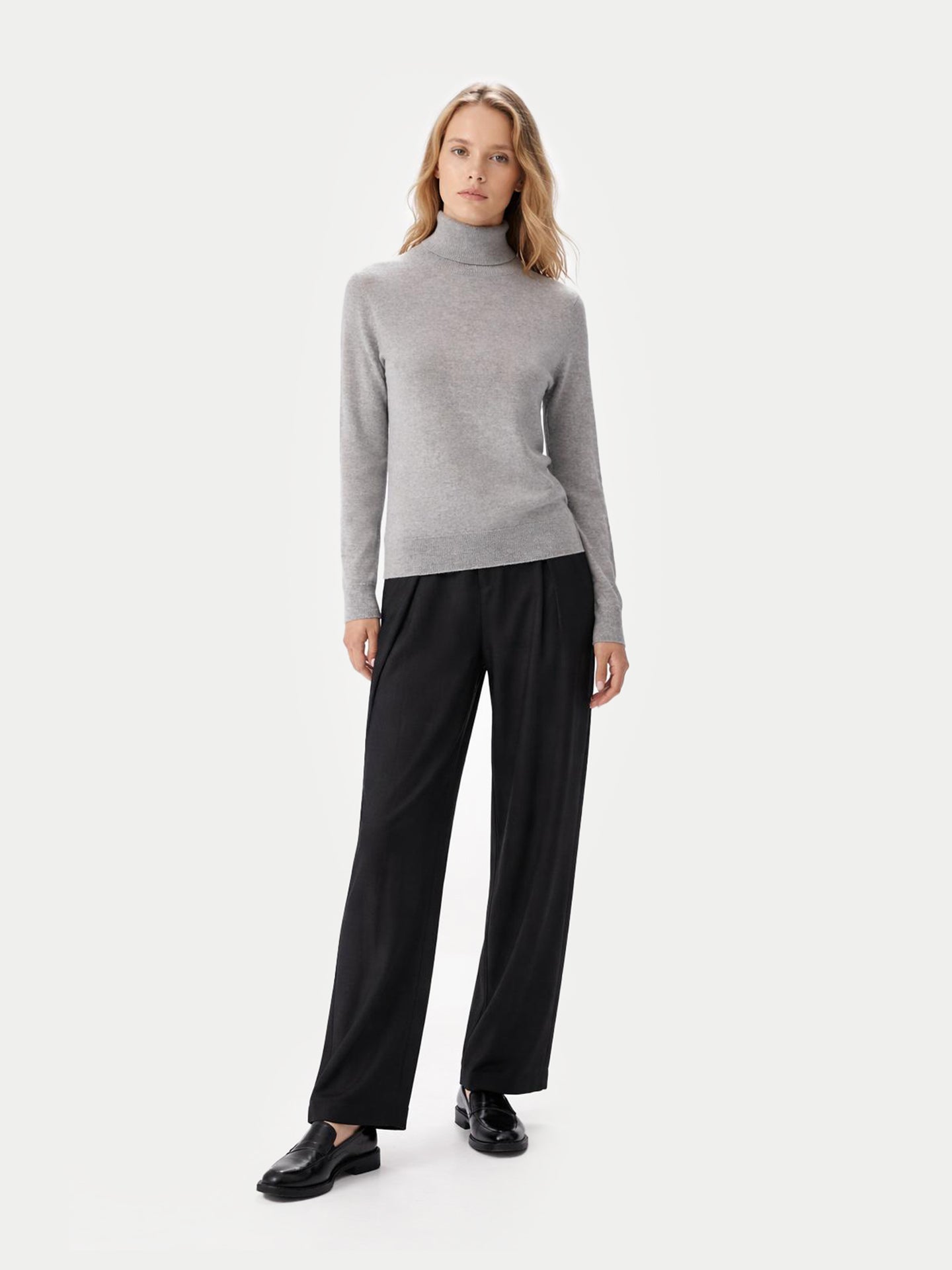 Timeless Cashmere Turtleneck Sweater