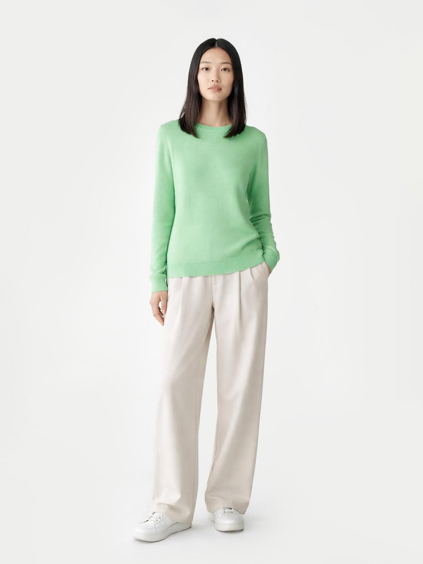 Essential Cashmere Crewneck Sweater Green Ash - Gobi Cashmere