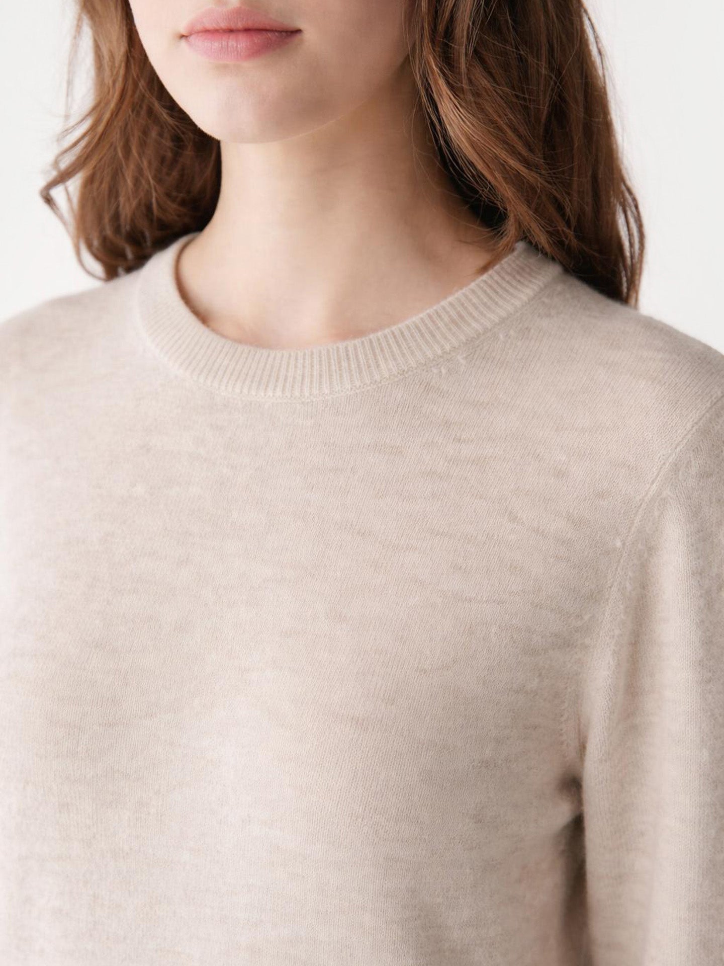 Essential Cashmere Crewneck Sweater Birch - Gobi Cashmere