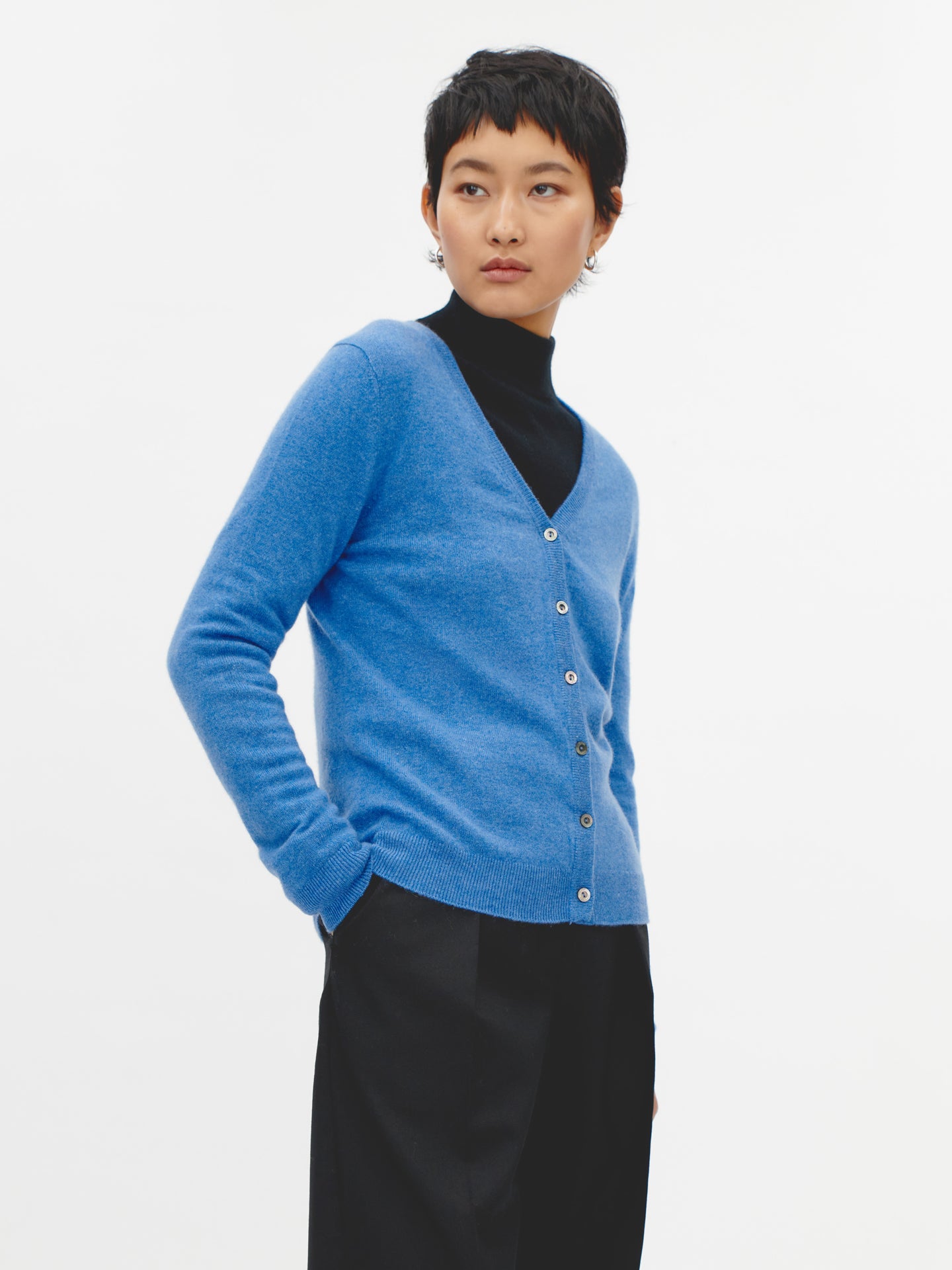 Women's Cashmere V-neck Cardigan Blue  - Gobi Cashmere