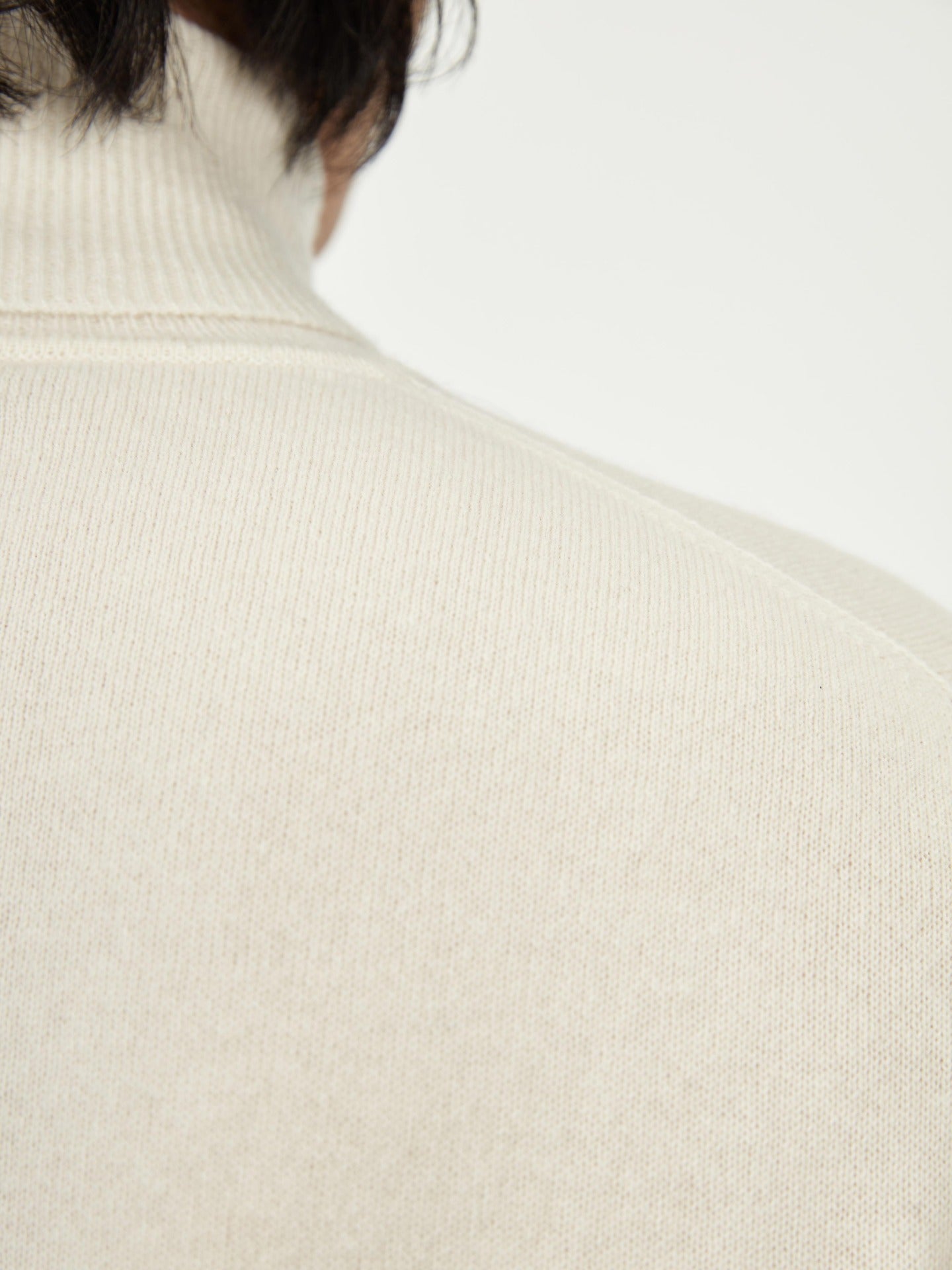Men's Cashmere Basic Turtle Neck Sweater White - Gobi Cashmere