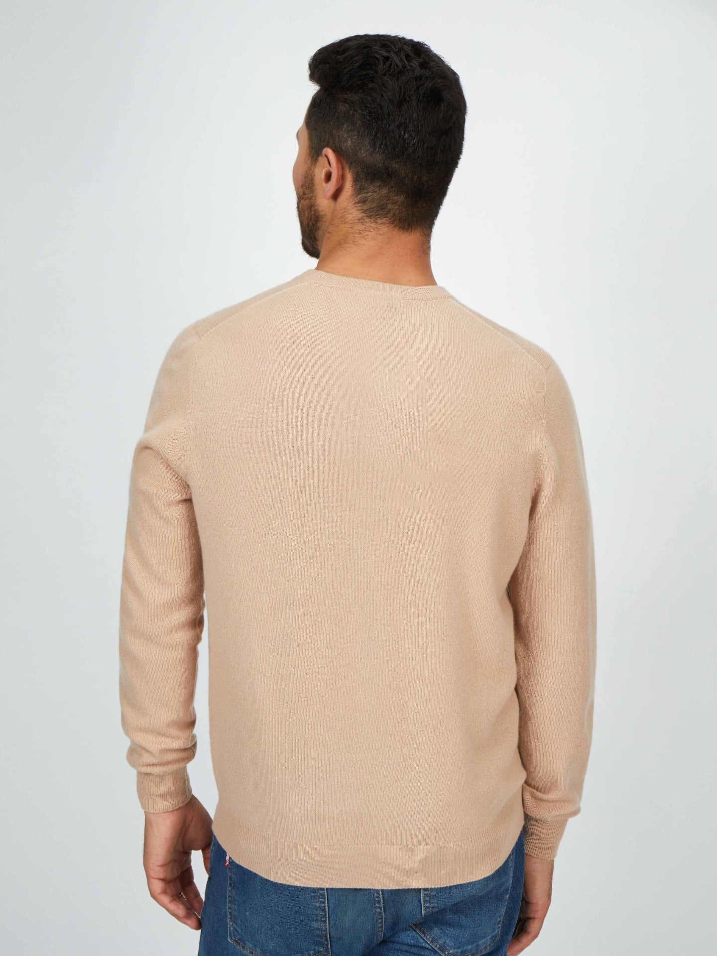 Men's Cashmere Basic V-Neck Sweater Light Camel - Gobi Cashmere