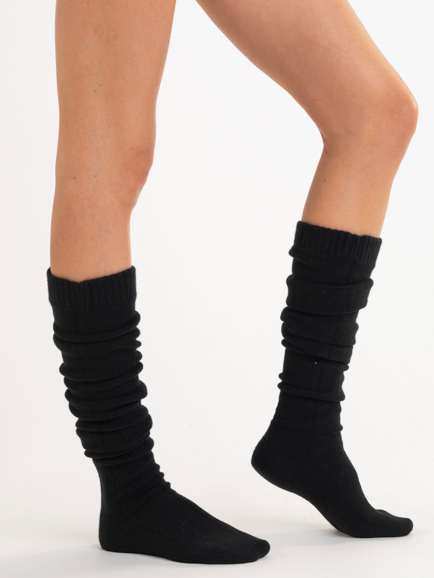 Women's Plain Knitted Long Socks Black - Gobi Cashmere