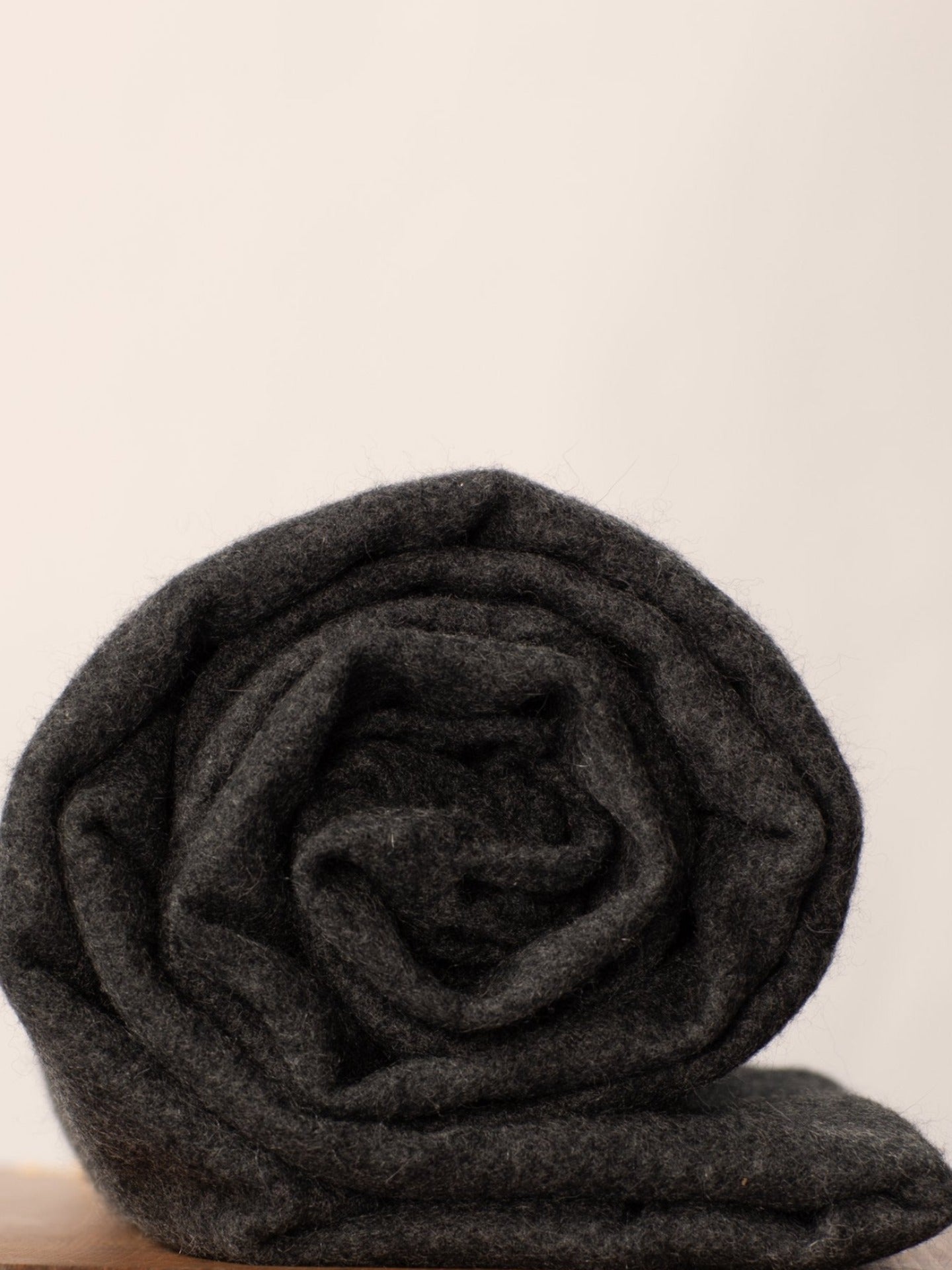 Cashmere Large Blanket With Fringe Charcoal - Gobi Cashmere