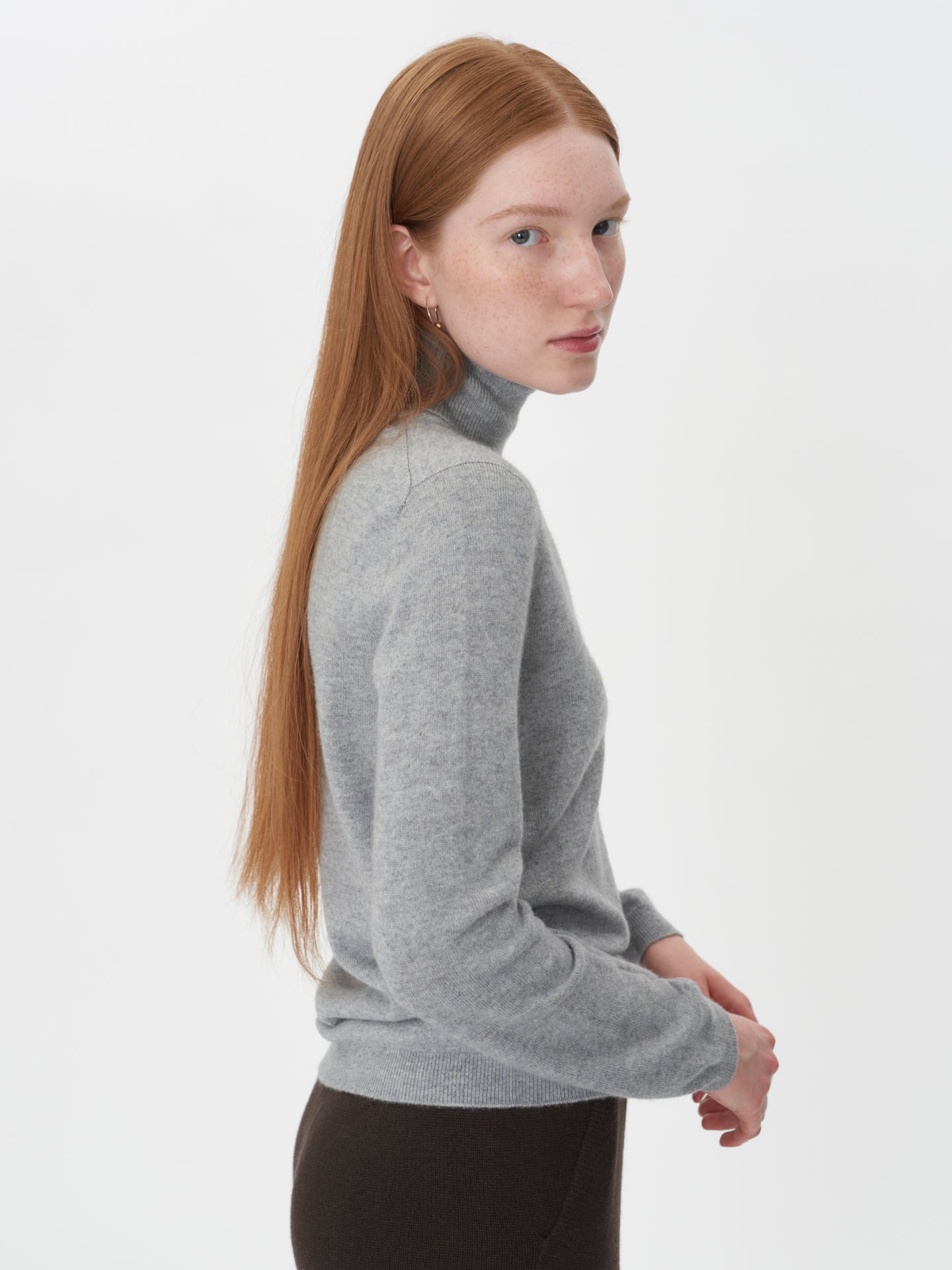 Women's Cashmere Basic Turtle Neck Sweater Vapor Blue - Gobi Cashmere