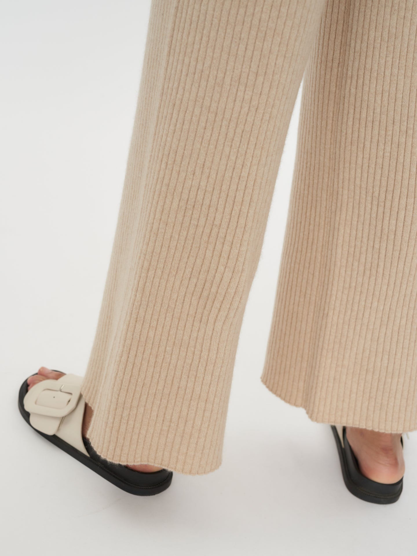 Women's Cashmere Pants Beige - Gobi Cashmere