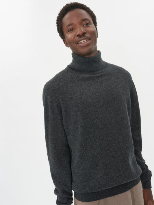 Men's Cashmere Basic Turtle Neck Sweater Charcoal- Gobi Cashmere