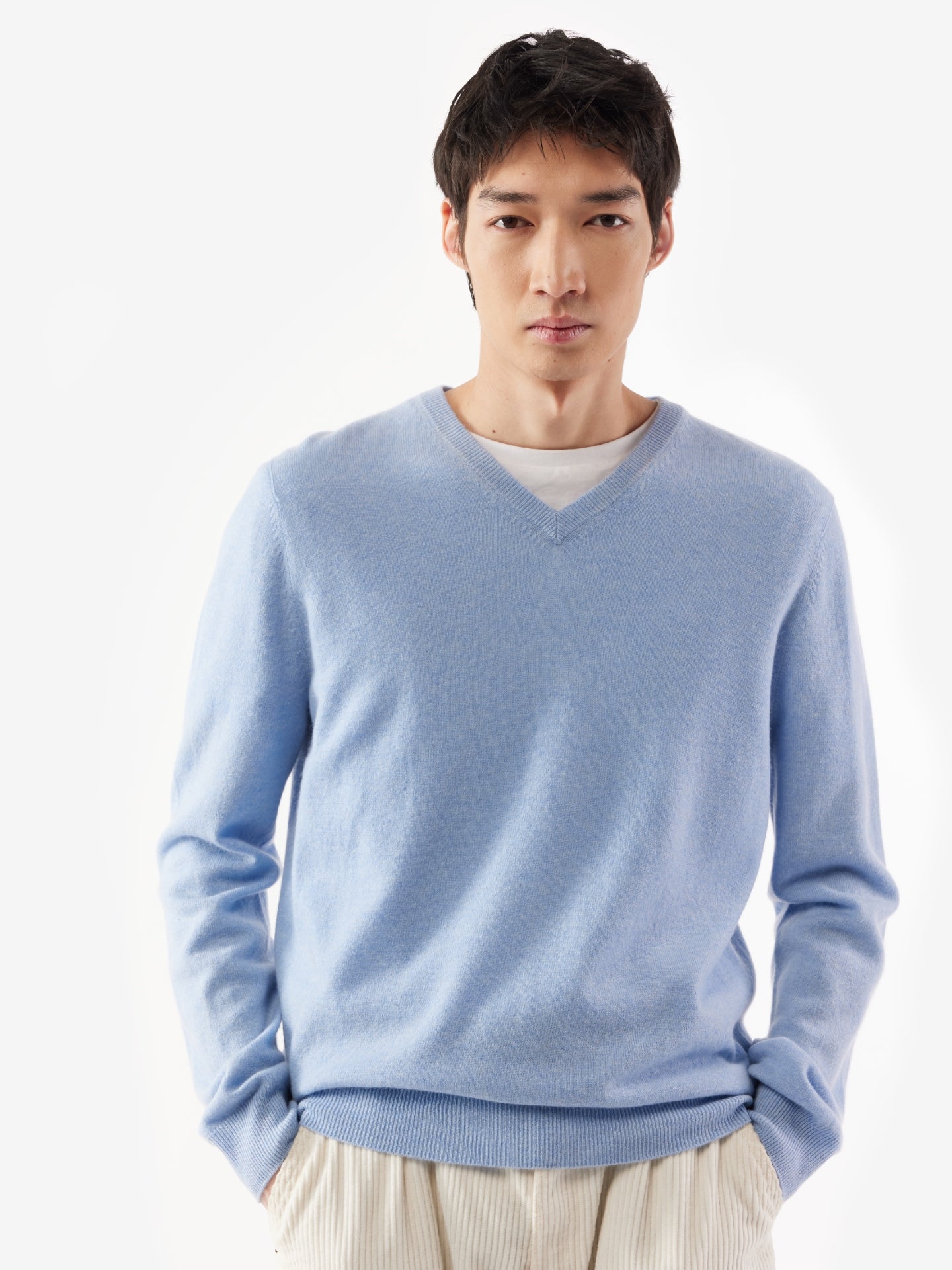 Men's Cashmere Basic V-Neck Sweater Light Blue - Gobi Cashmere