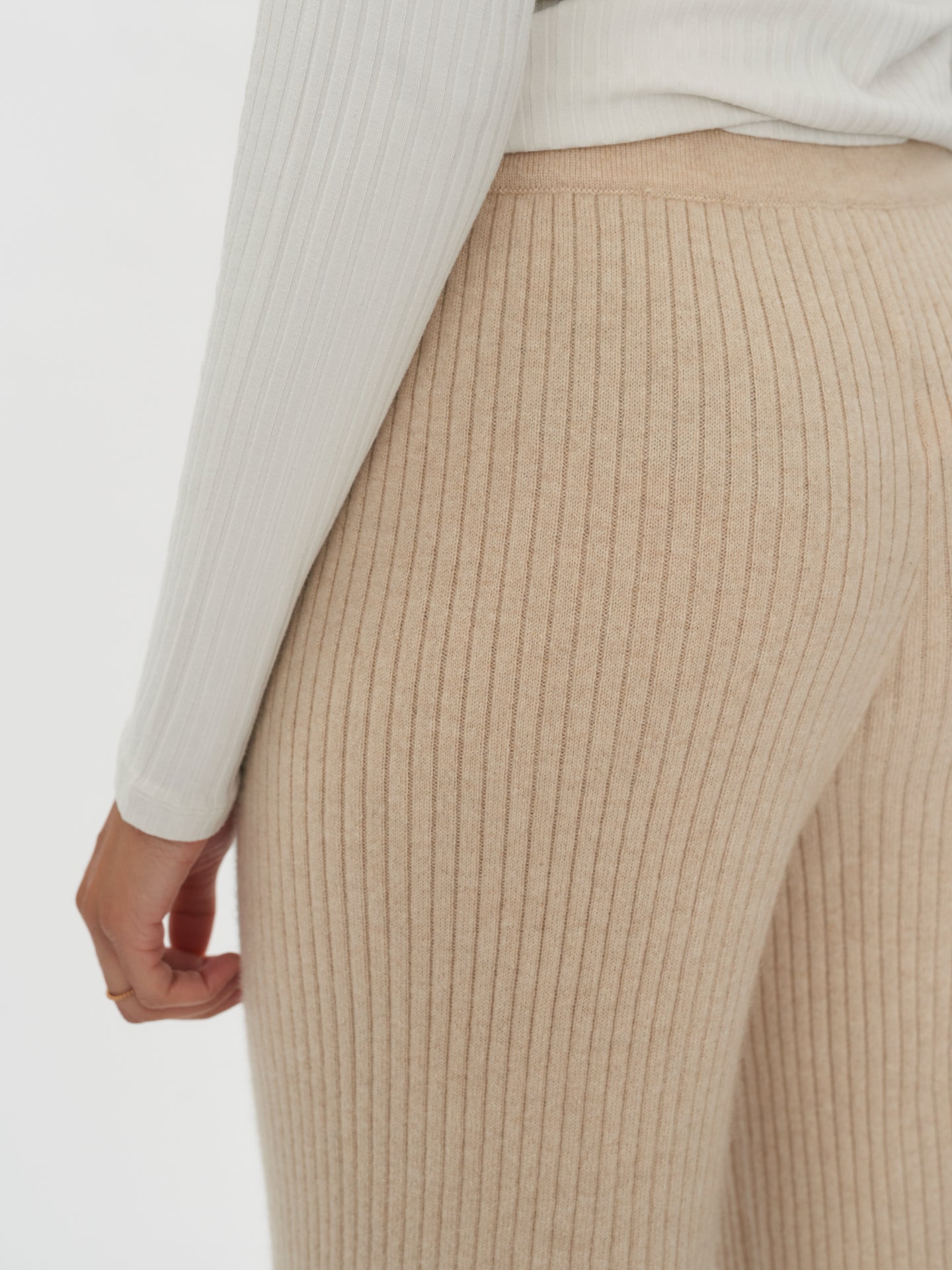 Women's Cashmere Pants Beige - Gobi Cashmere